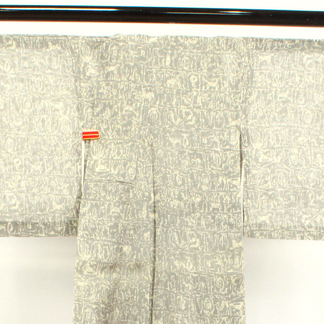 夏物 正絹 小紋 身丈167.5cm 裄丈66.5cm 絹鼠色(きぬねずいろ) 幾何学模様 紗 Aランク グレー系 1132001493522