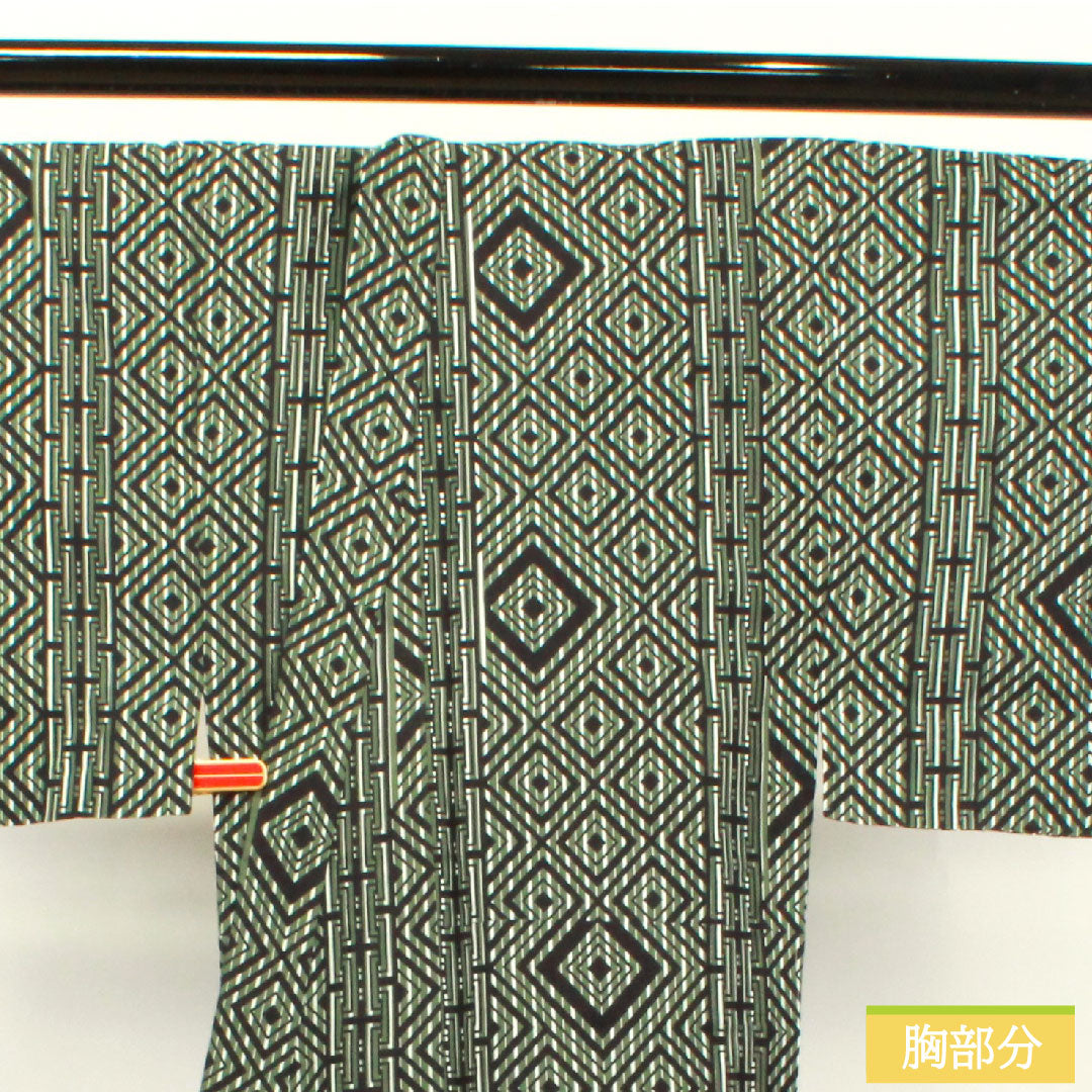 浴衣 木綿 身丈153.5cm 裄丈73cm Sランク 単衣 緑系 島松鼠色(しままつねずいろ) 男物 幾何学模様 山本寛斎 1118004902519