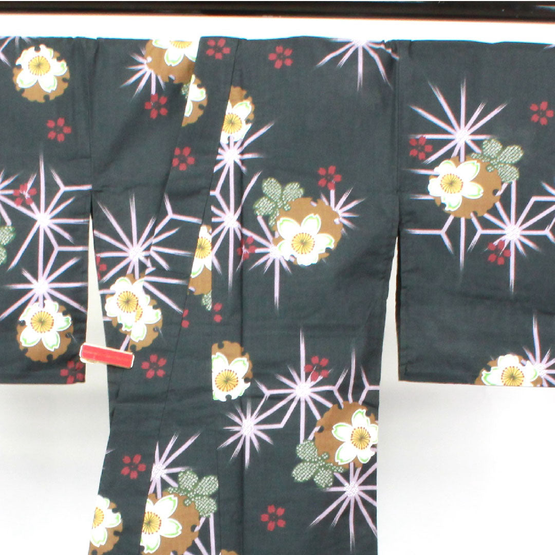 浴衣 雪輪 桜 麻の葉 木綿 Sランク 単衣 身丈164.5cm 裄丈64cm 黒系 1118002212410