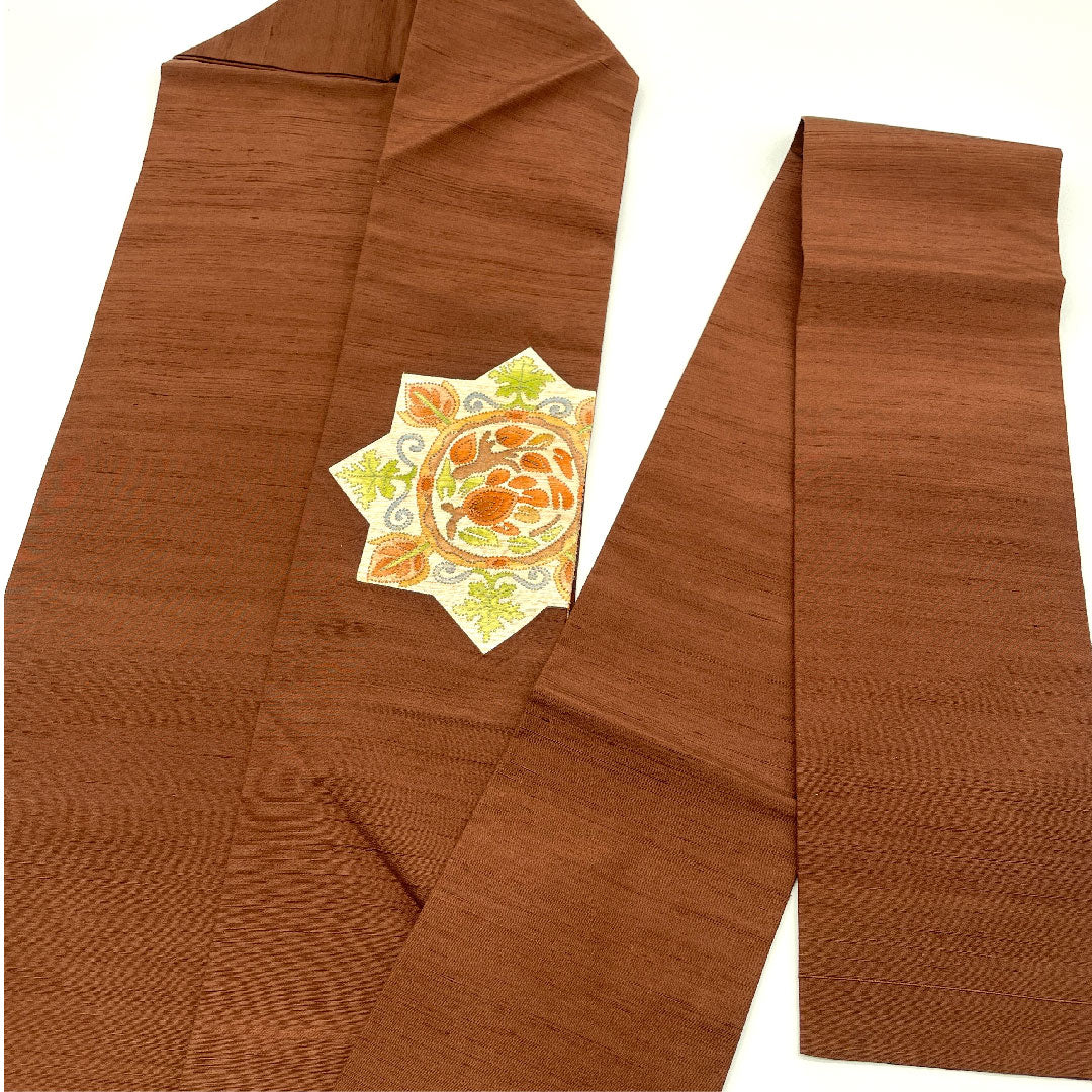 名古屋帯 相良刺繍 抽象華模様 帯丈357cm 正絹 Sランク ポイント柄 カジュアル 茶系 1124001412314 名古屋仕立て