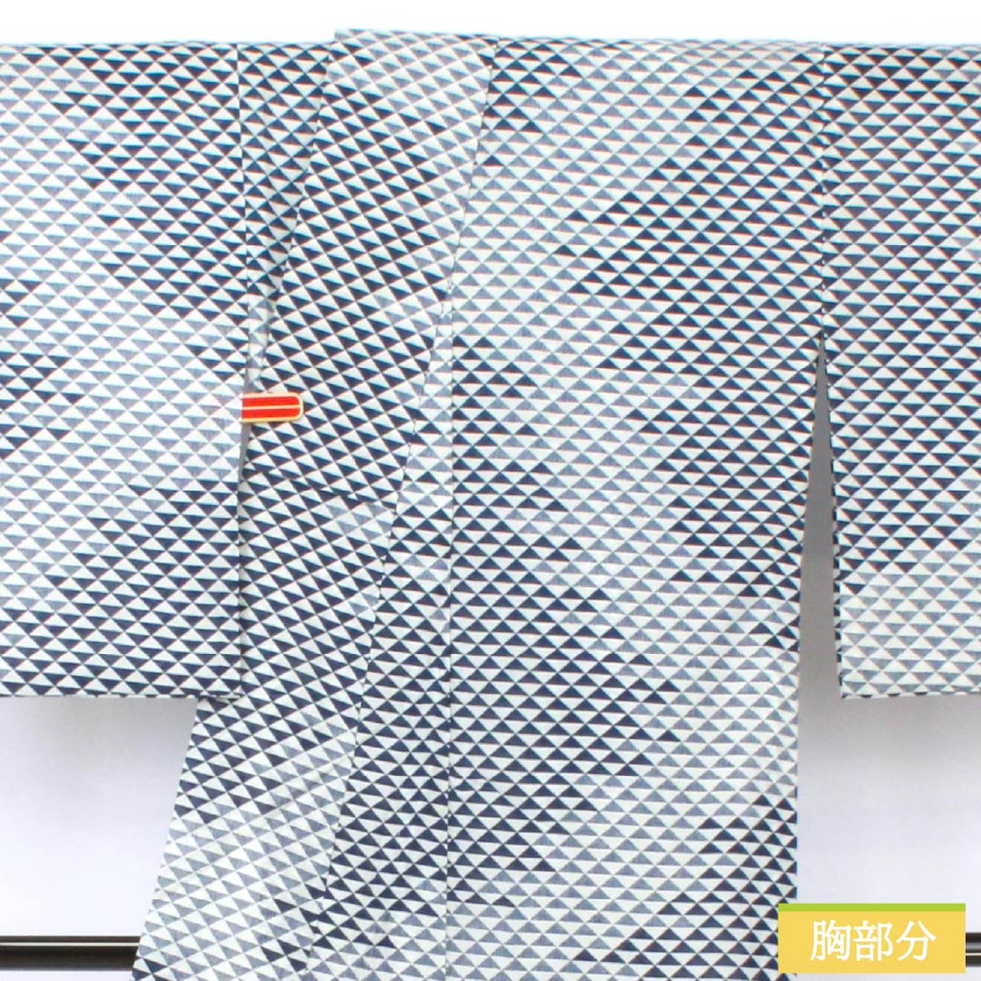 夏物 ポリエステル 小紋 身丈159cm 裄丈65.5cm 鱗 洗える着物 絽 Sランク 白系 1132002302311