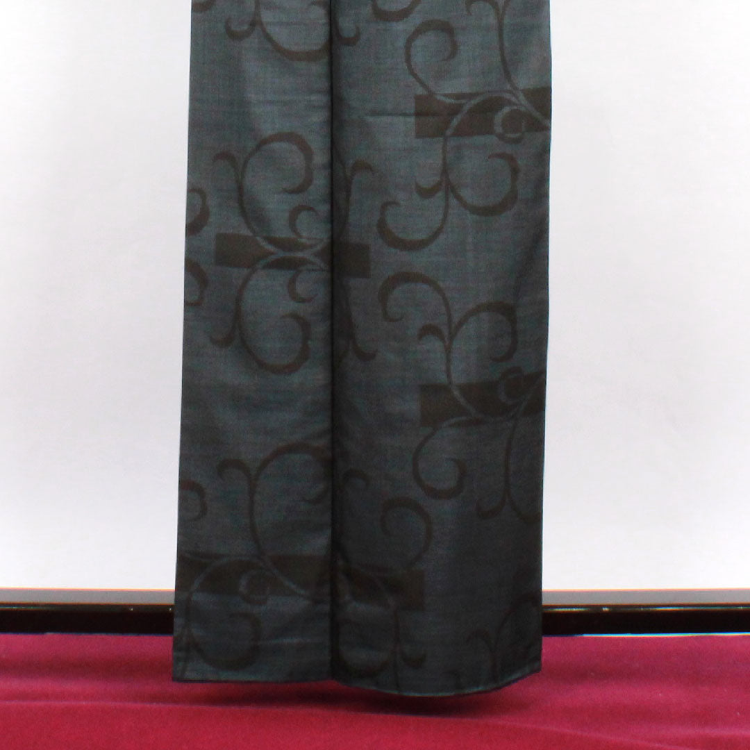 大島紬 身丈158.5cm 裄丈62.5cm 本藍染 12マルキ 経緯絣 蔦模様 正絹 Sランク 袷 紺系 1116001602318