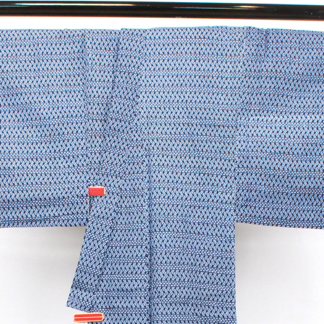 浴衣 濃紺色 男物 幾何学模様 木綿 Sランク 単衣 身丈135.5cm 裄丈67cm 紺系 1118001222118