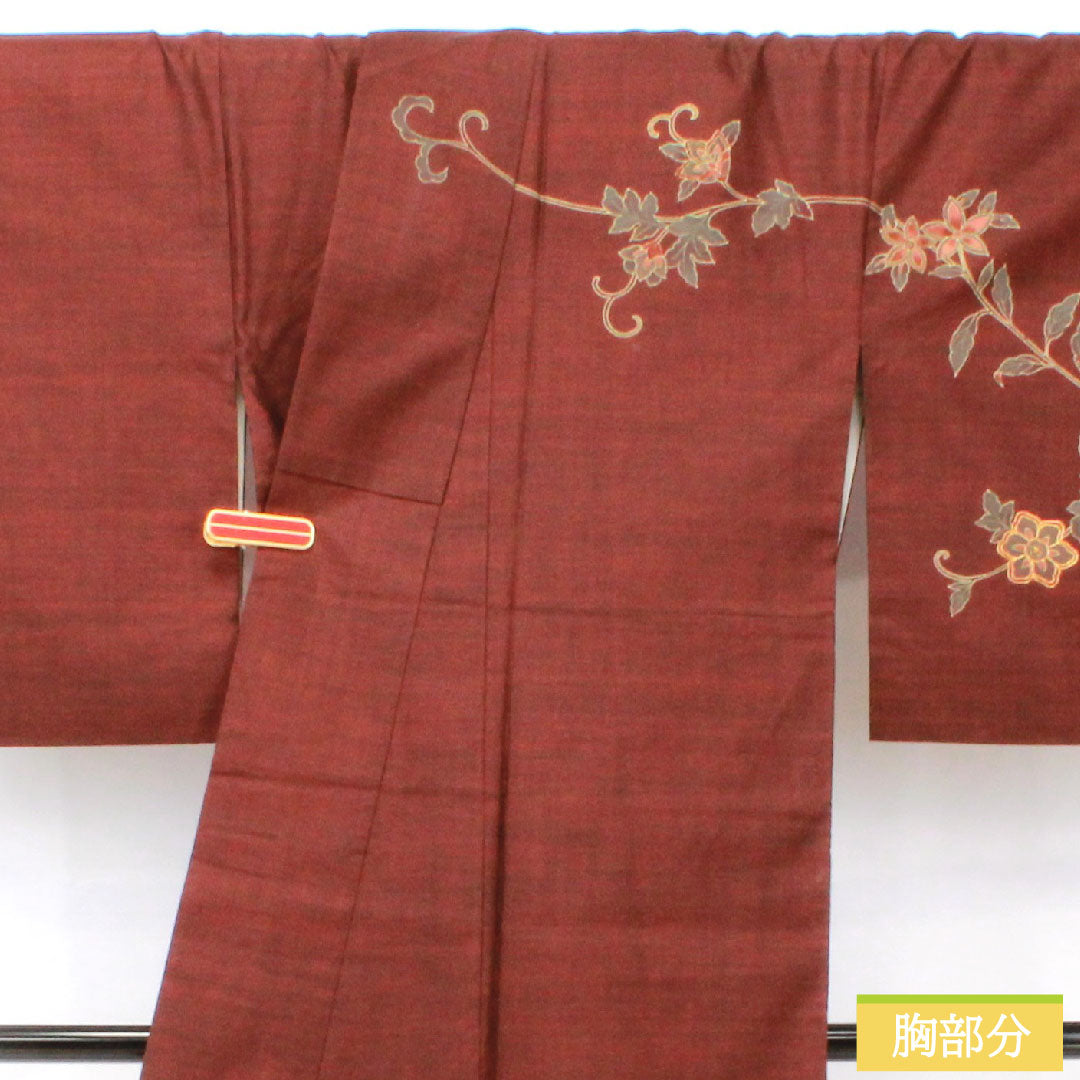 訪問着 正絹 袷 身丈158.5cm 裄丈65cm 生臙脂色(しょうえんじいろ) 大島紬地 紬地 蘇州刺繡 草花模様 Aランク 赤系 1112005493312