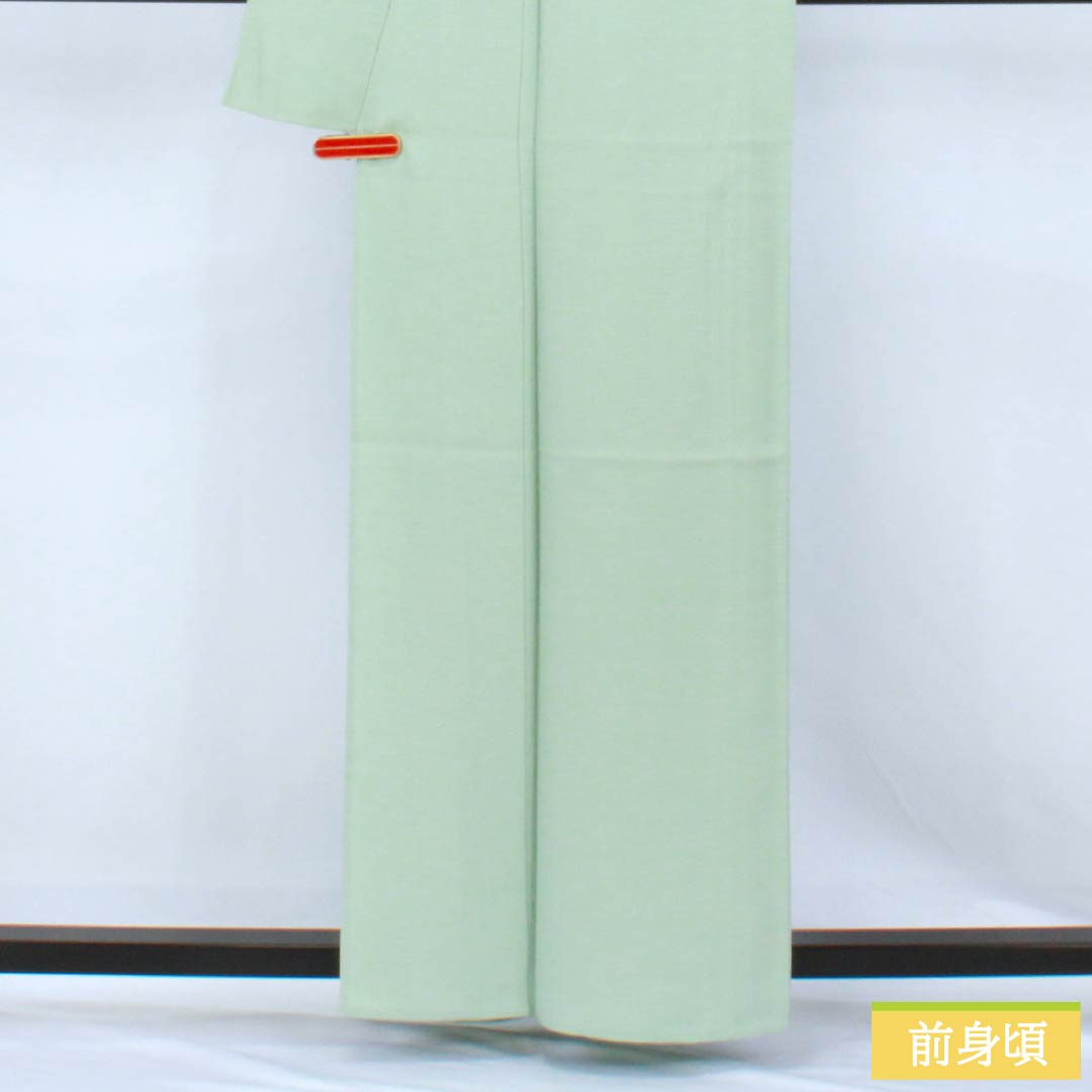 色無地 正絹 Sランク 身丈160.5cm 裄丈65.5cm 秘色(ひそく) 一つ紋 剣片喰 縫い紋 単衣 緑系 1114002352419