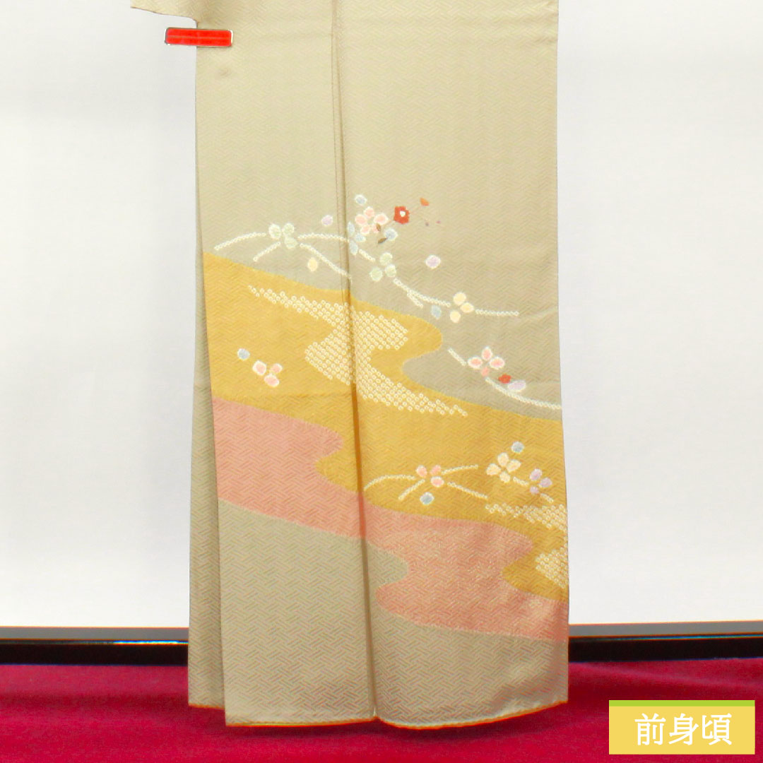 訪問着 正絹 袷 身丈163cm 裄丈67.5cm 蠟色(ろういろ) 絞り 抽象模様 一つ紋 剣片喰 縫い紋 Sランク ベージュ系 1112004492425