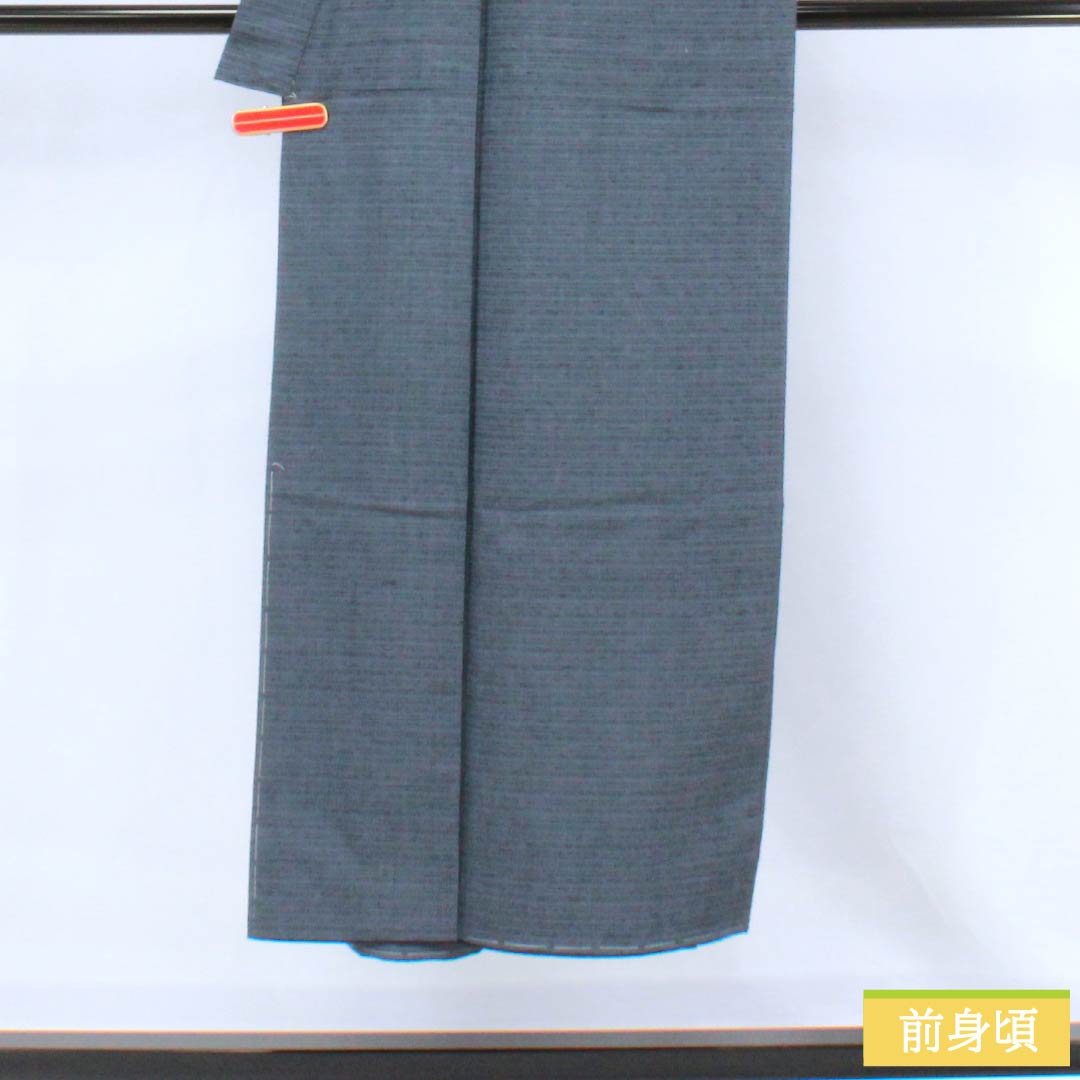 男物 正絹 Sランク 身丈144.5cm 裄丈71cm 錫紵色(しゃくじょいろ) 紬地 しつけ糸付き アンサンブル 袷 グレー系 1119001052422