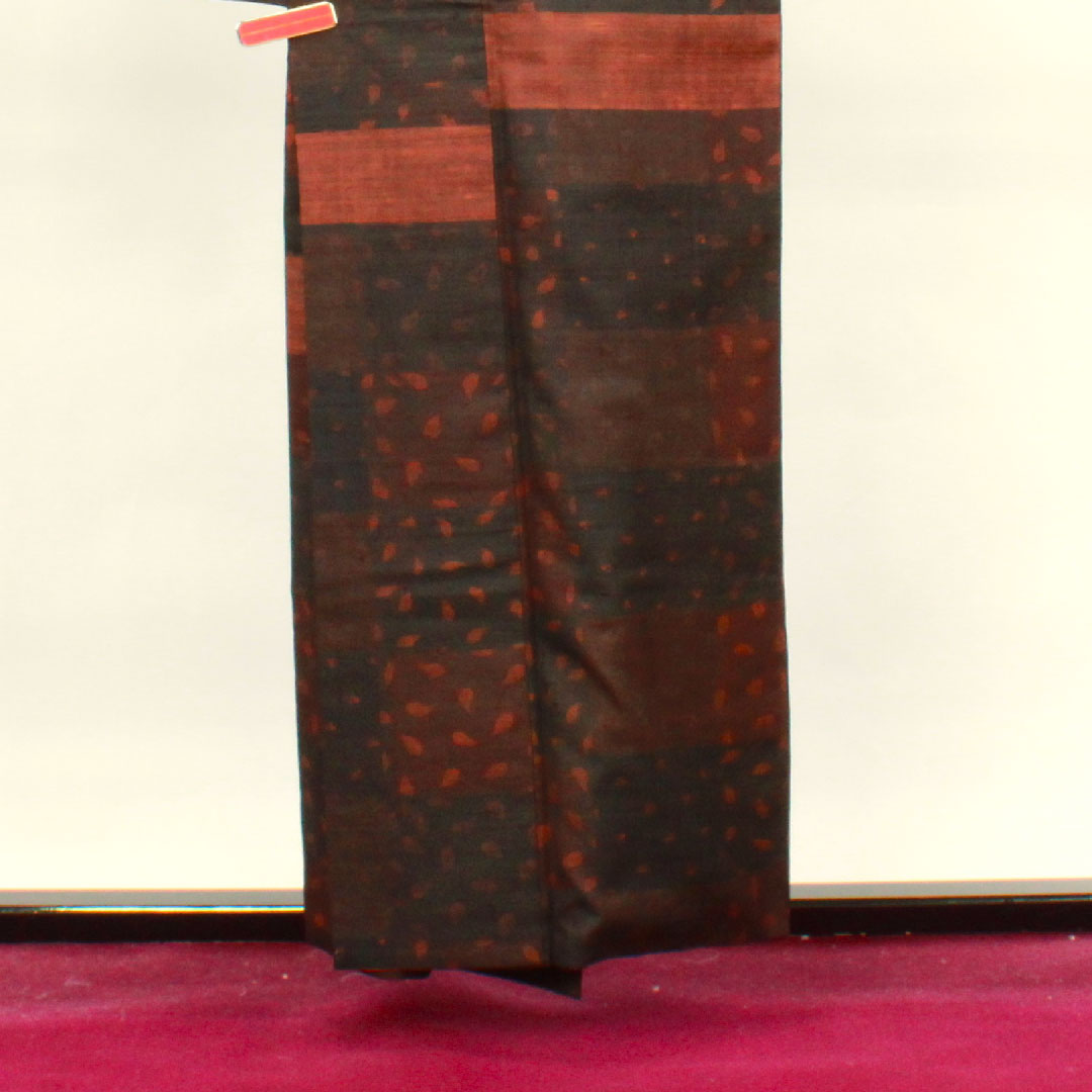 紬 身丈157cm 裄丈63.5cm 型染 抽象模様 正絹 Sランク 袷 グラデーション系 1116002542399