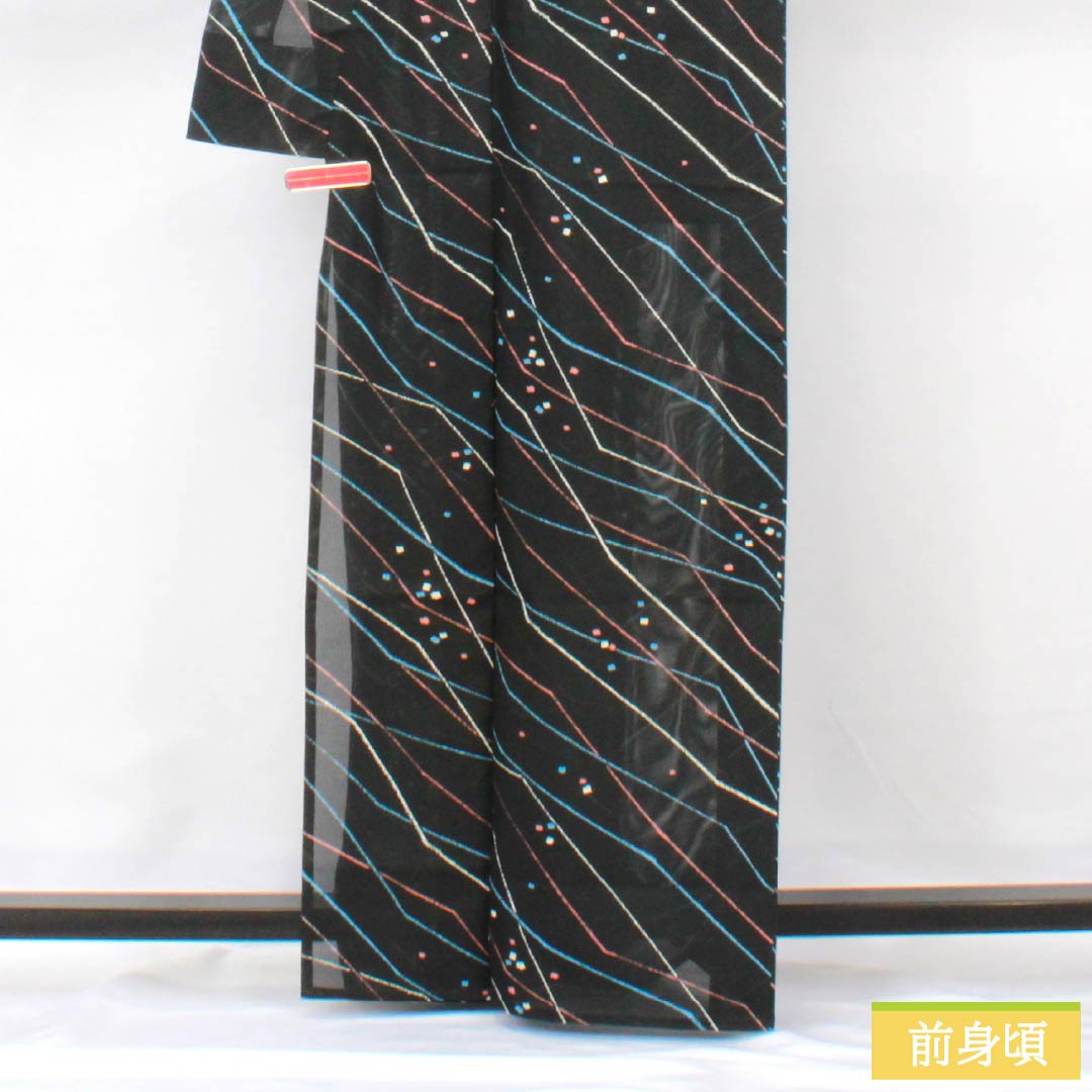 夏物 ポリエステル 小紋 身丈164.5cm 裄丈68cm 幾何学模様 洗える着物 絽 Sランク 黒系 1132002242410