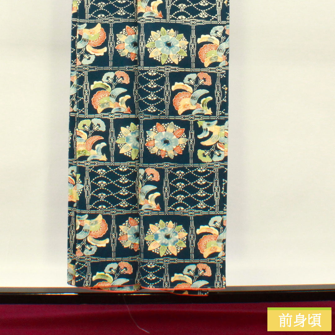 Komon, pure silk, length 153cm, sleeve length 62.5cm, lined, lining color (urairo), Kyoto Bingata, floral pattern, with basting thread, A rank, navy blue, 1115004343218