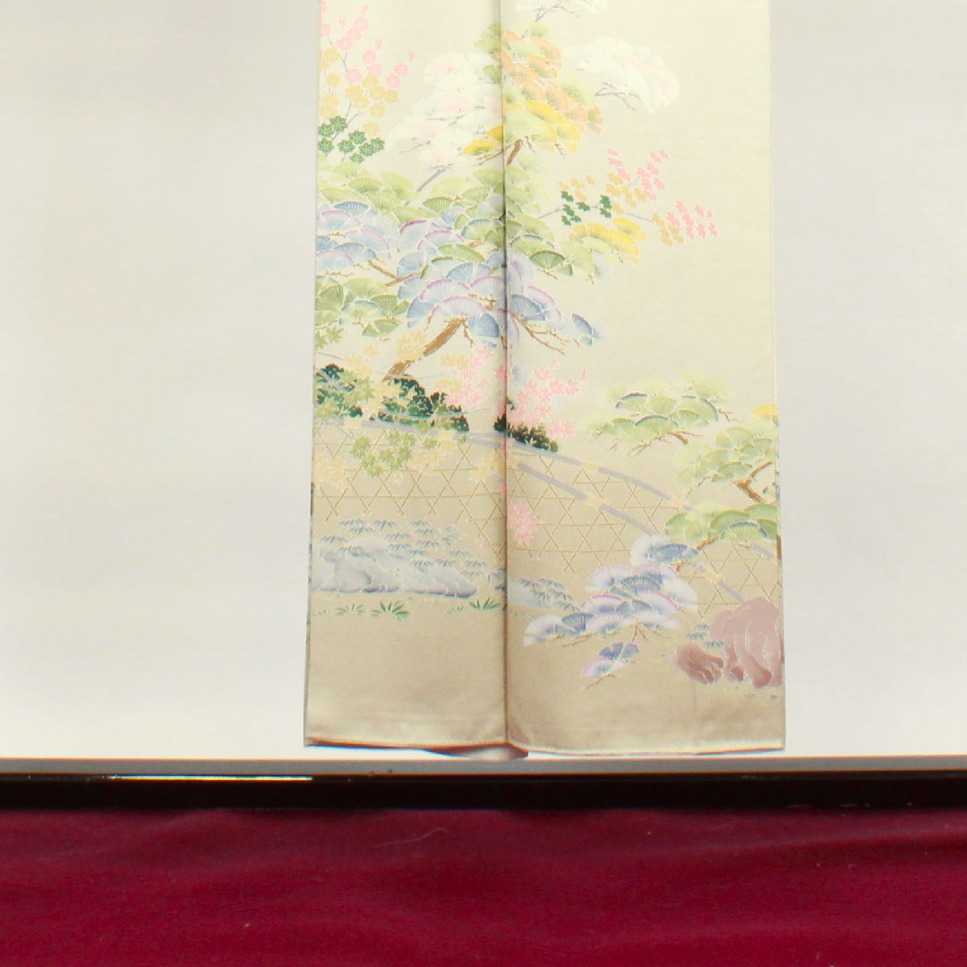 色留袖 身丈151cm 裄丈61.5cm 袷 灰白色 京友禅 草花模様 細輪に木瓜 正絹 Sランク 一つ紋 グレー系 1111001062222
