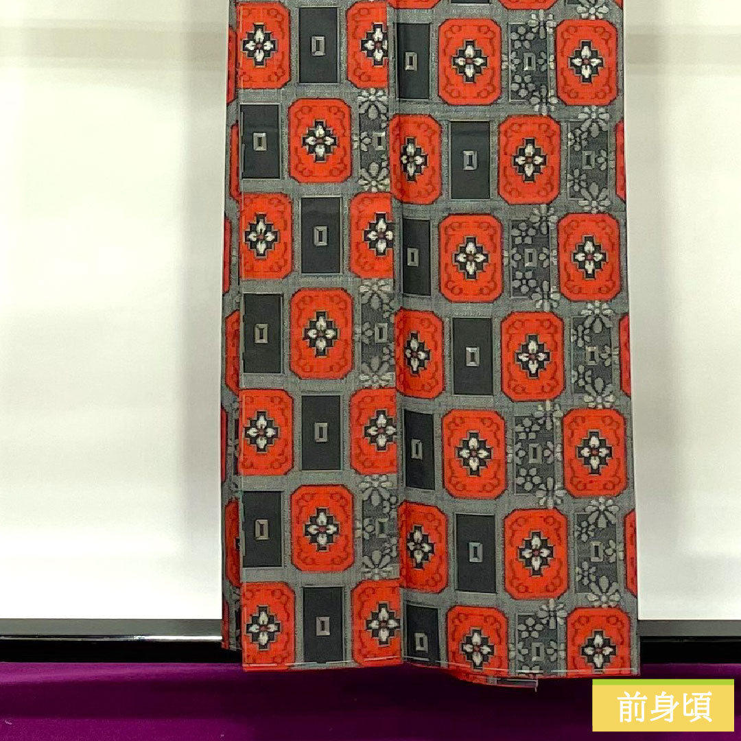 村山大島 正絹 身丈158.5cm 裄丈64.5cm アンサンブル 抽象模様 しつけ糸付き 未使用品 Sランク 袷 黒系 1116003262310