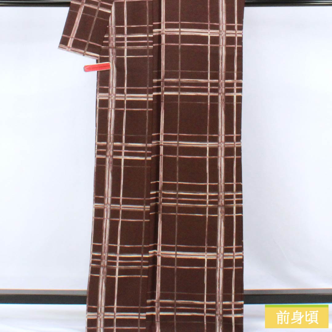 小紋 ポリエステル Sランク 身丈167.5cm 裄丈68cm 袷 焦色(こがれいろ) 格子 洗える着物 茶系 1115007522514