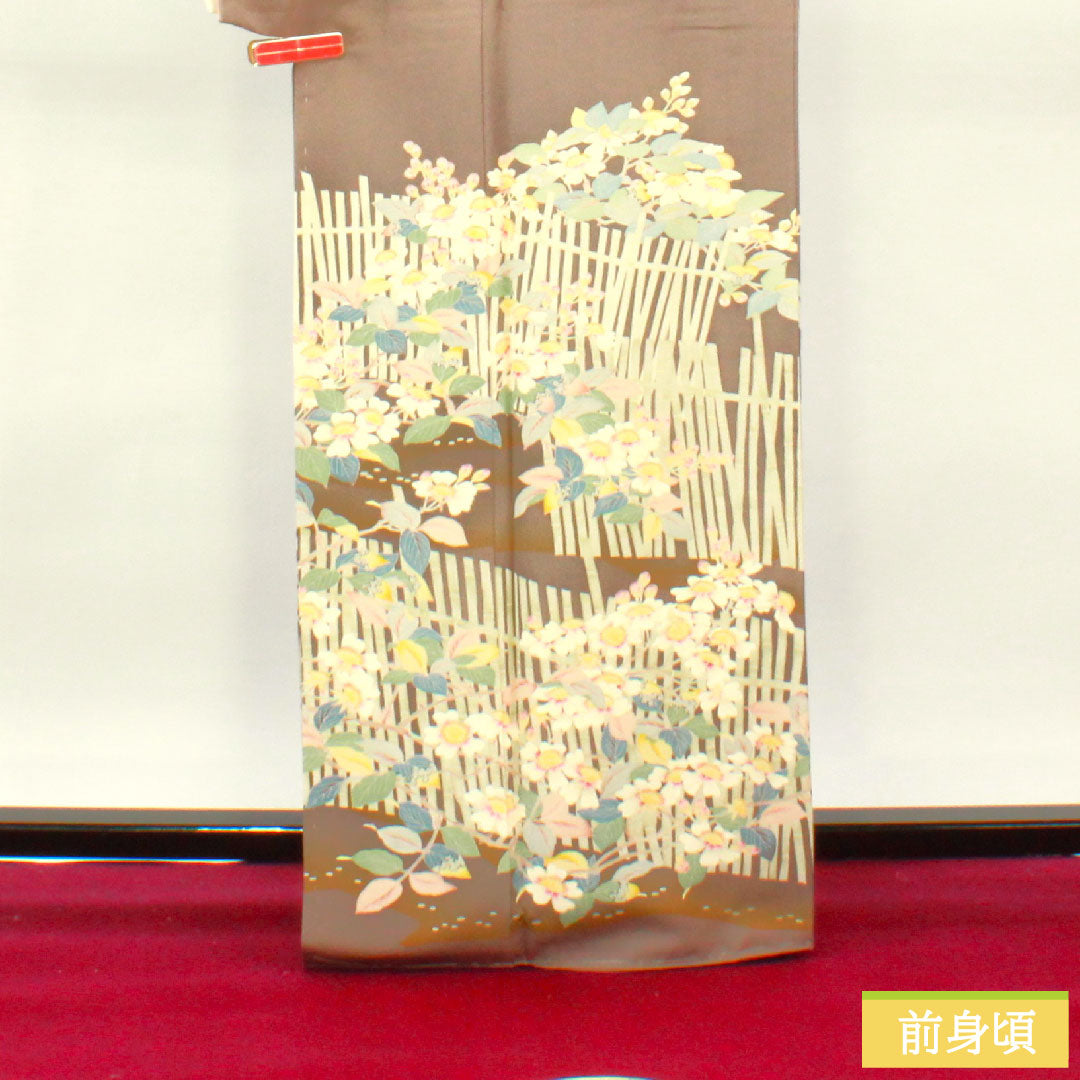 Colored Tomesode, pure silk, length 165cm, sleeve length 66cm, lined, plum gray, genuine Kaga Yuzen, Ichiro Kakimoto, floral pattern, three crests, circle with three split quince, B rank, three crests, purple, 1111001314520
