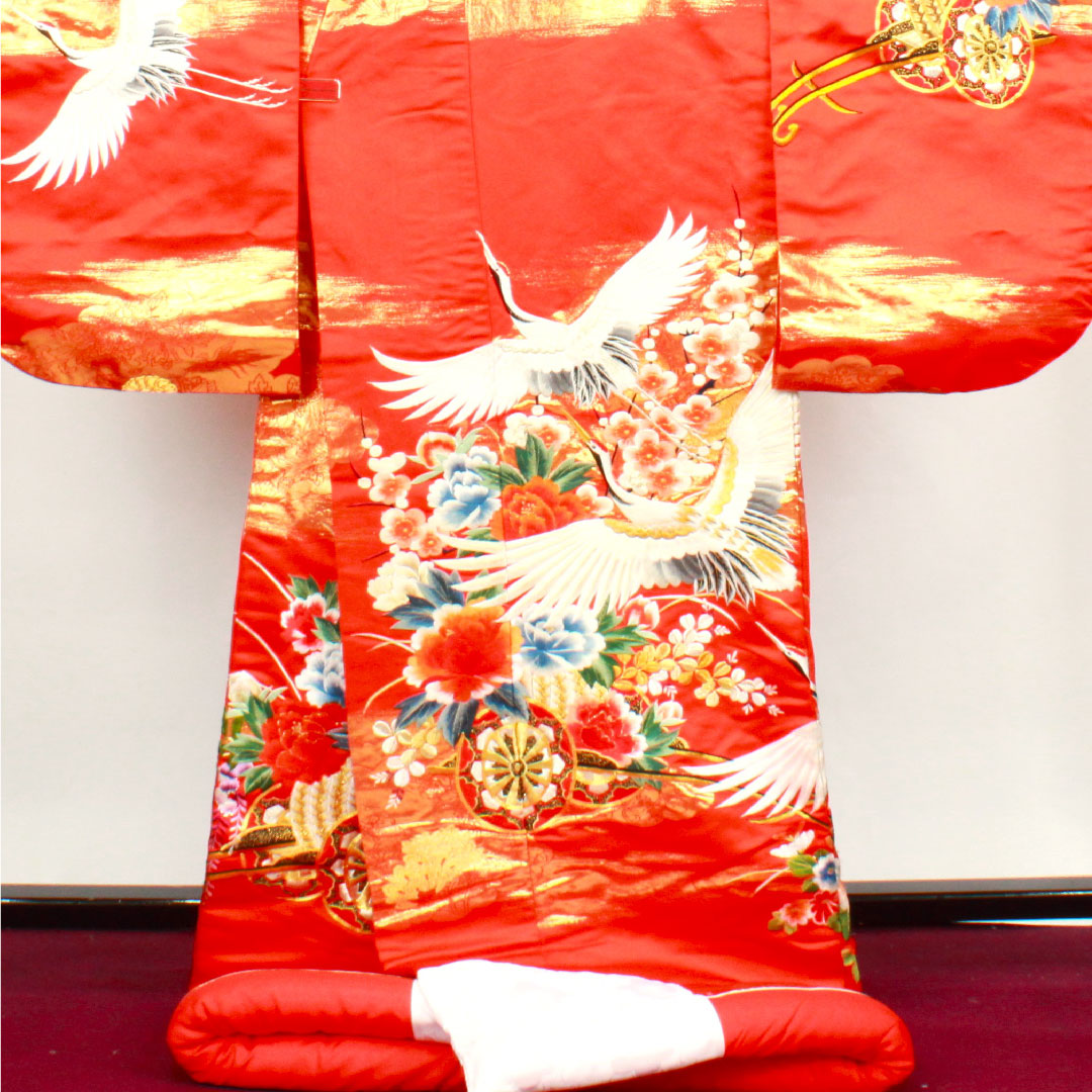 色打掛 身丈185cm 緋色 刺繡 花車 鶴 正絹 Bランク 袷 朱系 1110000264916