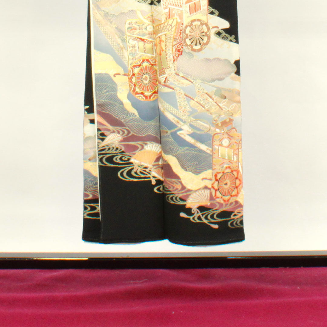黒留袖 身丈147.5cm 裄丈60cm 袷 京友禅 御所車 丸に三つ柏 正絹 Aランク 五つ紋 黒系 1111000863110
