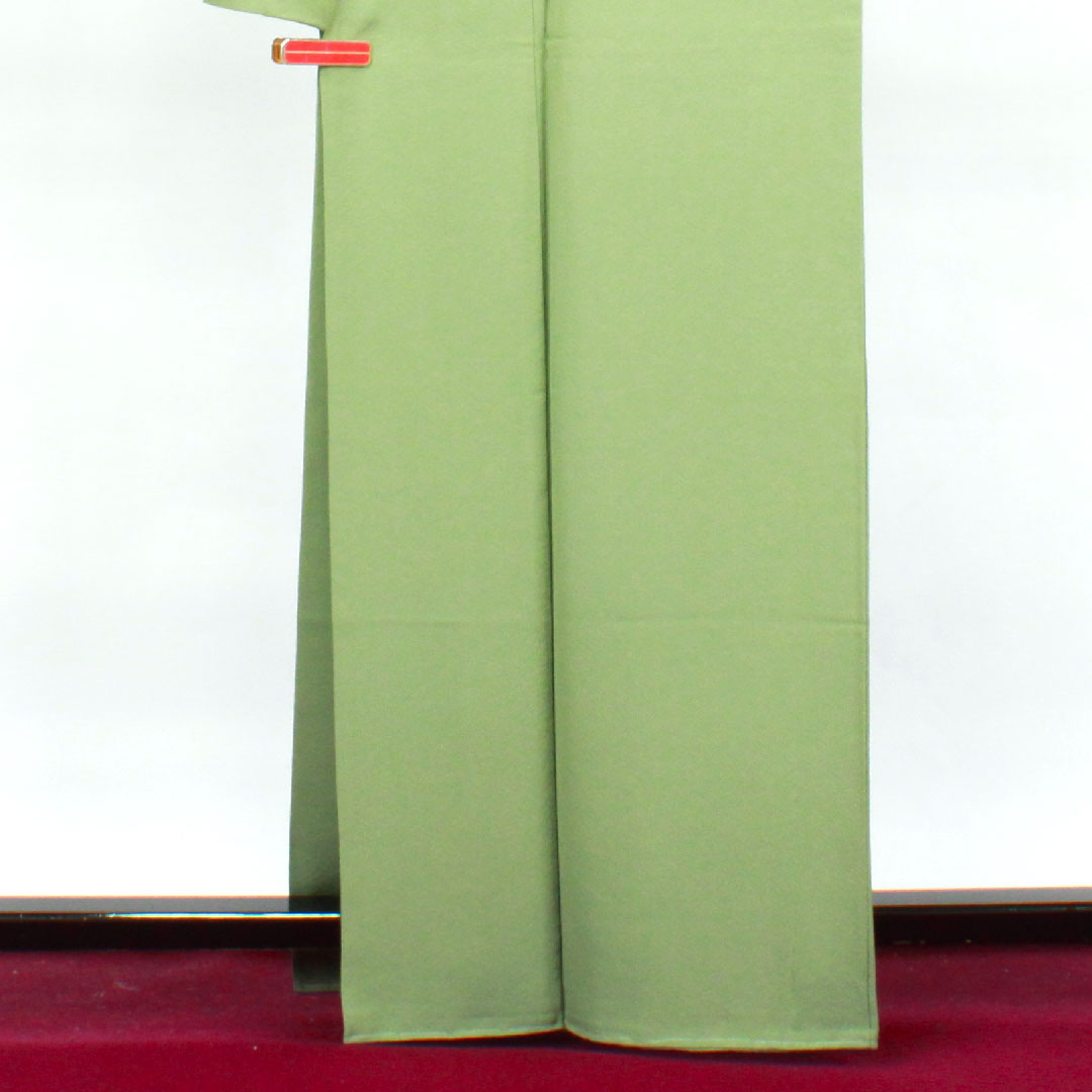色無地 正絹 裏葉色 しつけ糸付き 未使用品 素無地 剣片喰 身丈163.5cm 裄丈63cm 袷 Sランク 緑系 1114000832419