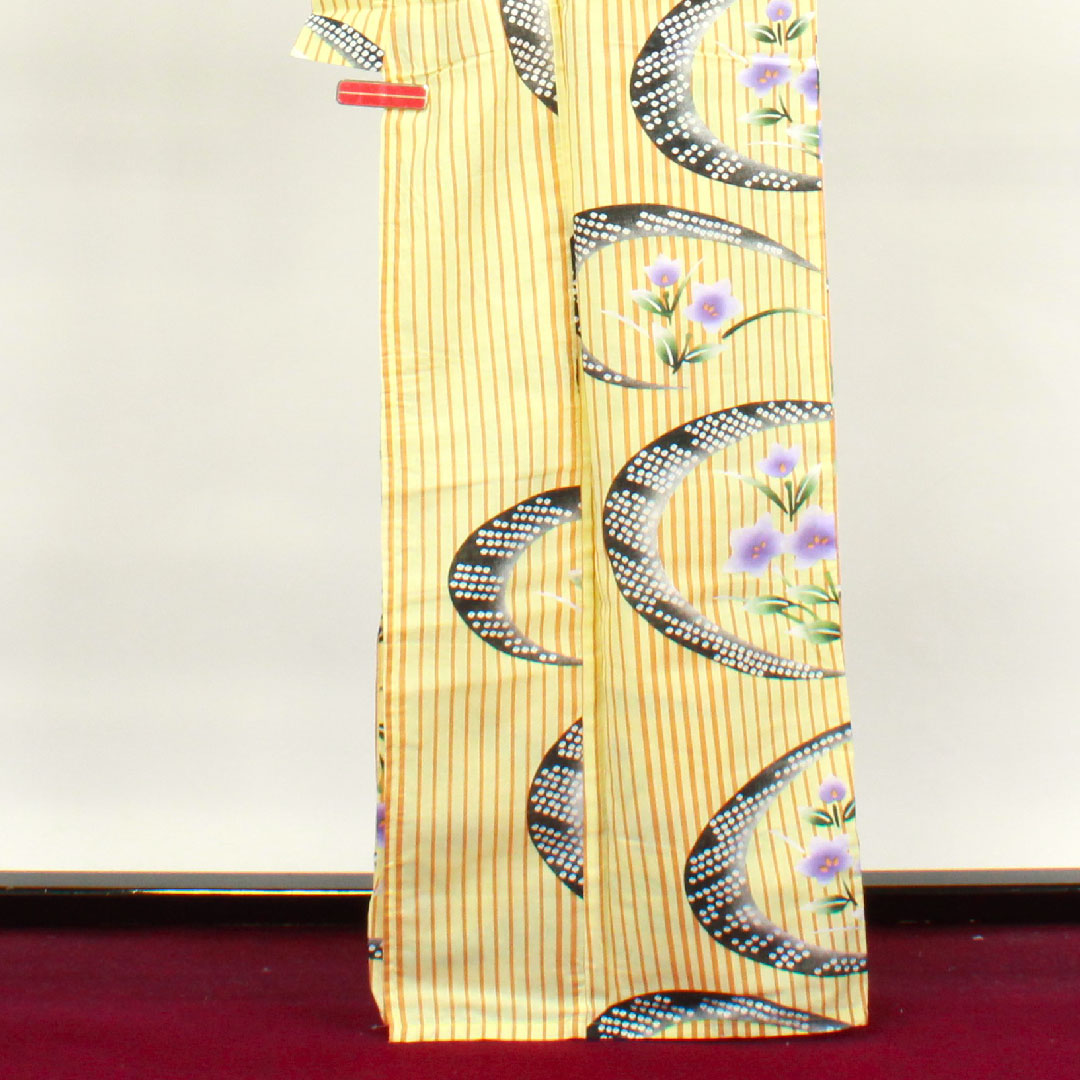 浴衣 淡黄色 縞 花模様 木綿 Aランク 単衣 身丈165cm 裄丈64.5cm 黄系 1118002633523