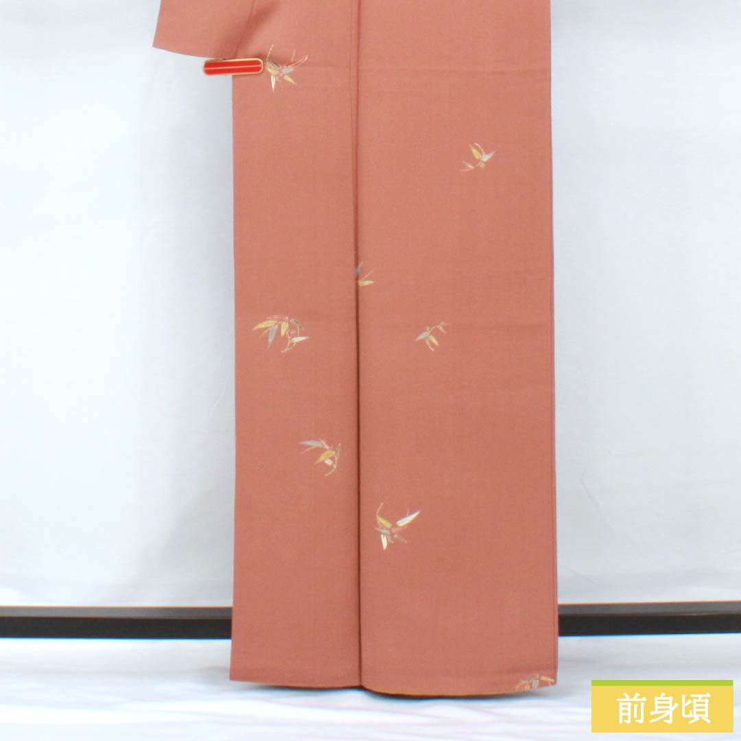 小紋 正絹 身丈163.5cm 裄丈66cm 袷 鴇浅葱色(ときあさぎいろ) 京友禅 笹の葉 パールトーン加工 Sランク 茶系 1115005742414