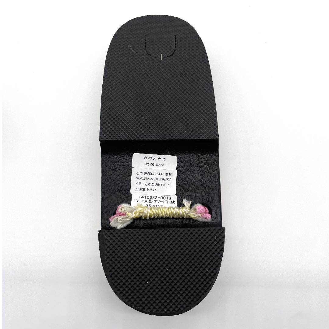 (新品未使用品)下駄 ちりめん 刺繍 花模様 XLサイズ 黒系 NEWランク 1122001111510