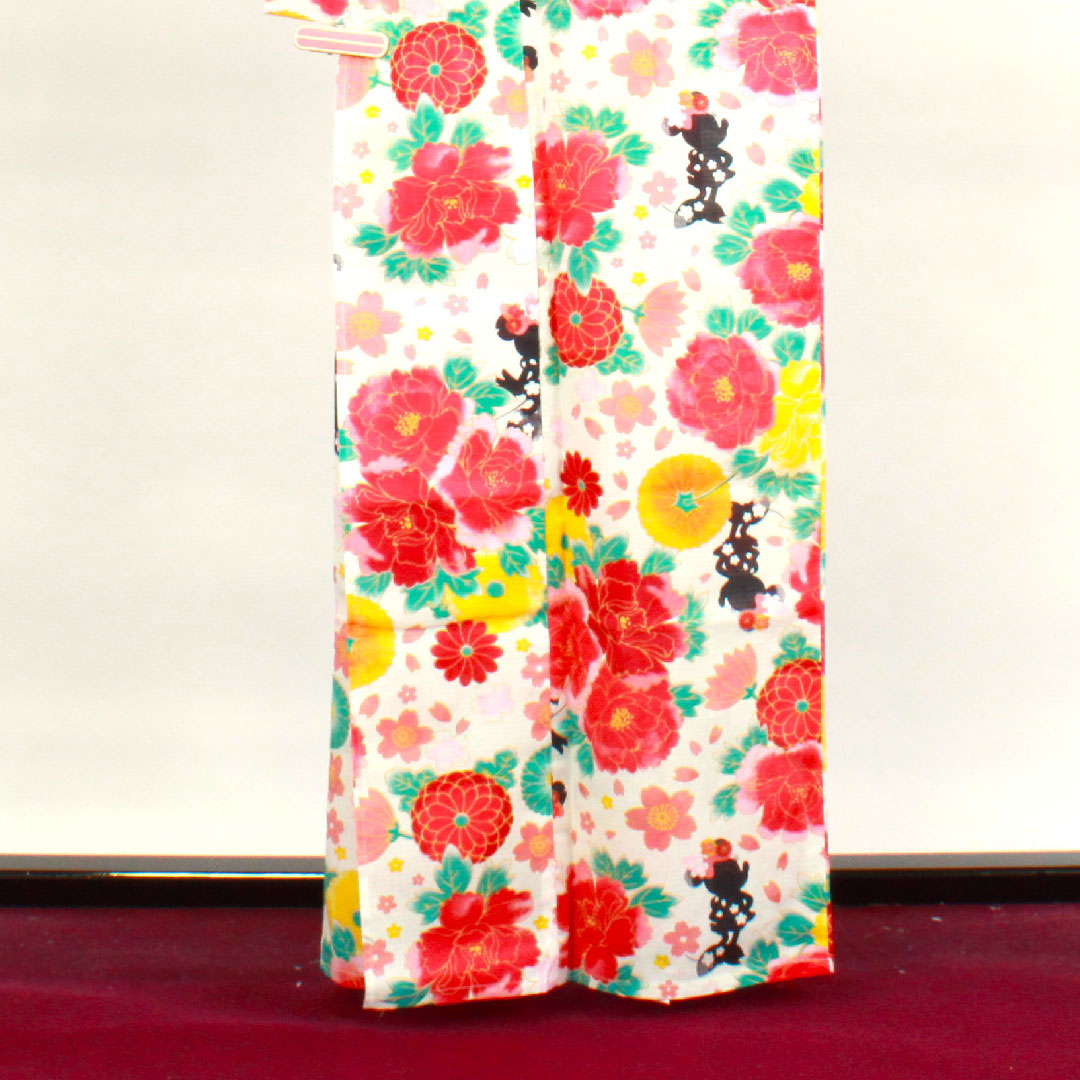 浴衣 ディズニー ミニーマウス 牡丹 桜 菊 木綿 Sランク 単衣 身丈162cm 裄丈65.5cm 白系 1118003902411