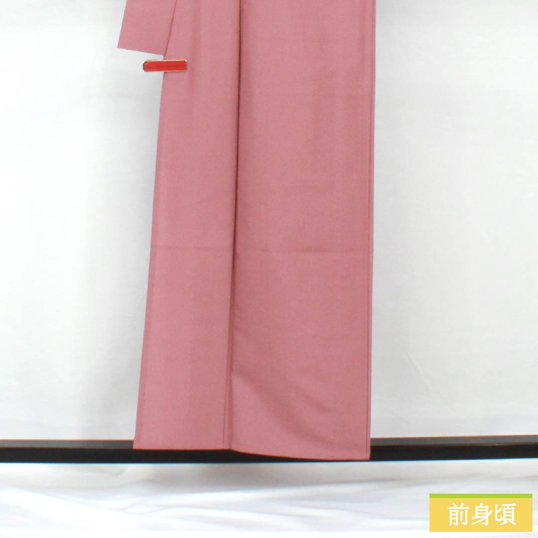 色無地 ポリエステル 身丈156cm 裄丈65.5cm 帯紅色(たいこうしょく) 素無地 洗える着物 単衣 Sランク ピンク系 1114002142313