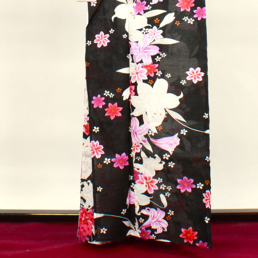浴衣 百合 木綿 Sランク 単衣 身丈163cm 裄丈65cm 黒系 1118001562410