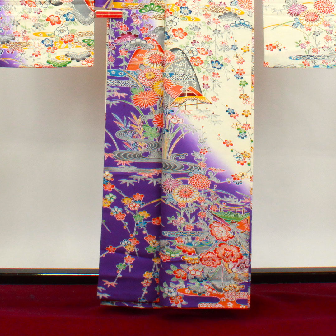 振袖 身丈162cm 裄丈65cm 袷 京紅型 松竹梅 菊 風景模様 正絹 Sランク 白系 1113001632411