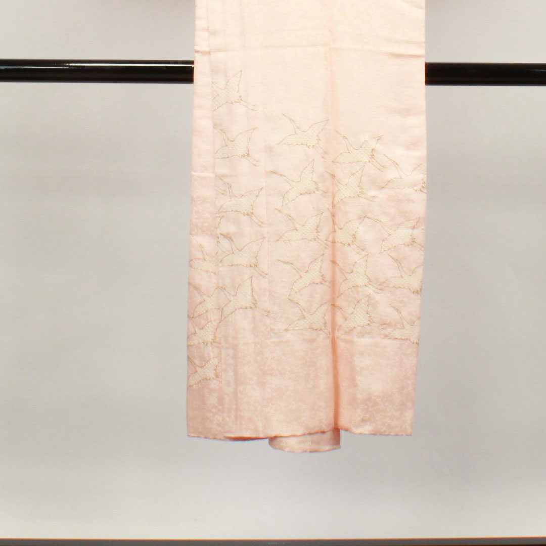 長襦袢 正絹 身丈135cm 裄丈68cm 袷 フォーマル 鶴 部分絞り 絵羽付け Sランク ピンク系 1129000532413