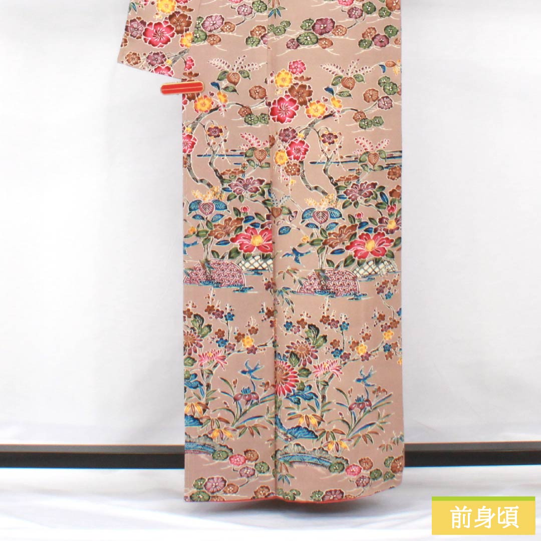 小紋 正絹 身丈160cm 裄丈64cm 袷 嵯峨鼠色(さがねずいろ) 琉球紅型調 草花模様 Sランク ベージュ系 1115005662425