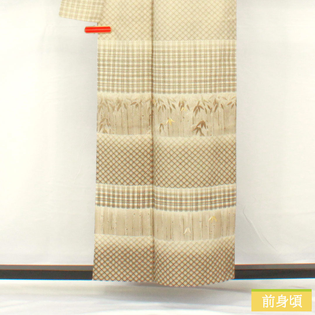 Homongi (formal kimono) made of pure silk, single layer, length 156.5cm, sleeve length 63.5cm, white-brown, by artist, bamboo, pearl-tone finish, Bando Mitsugoro, S rank, beige, 1112006022325