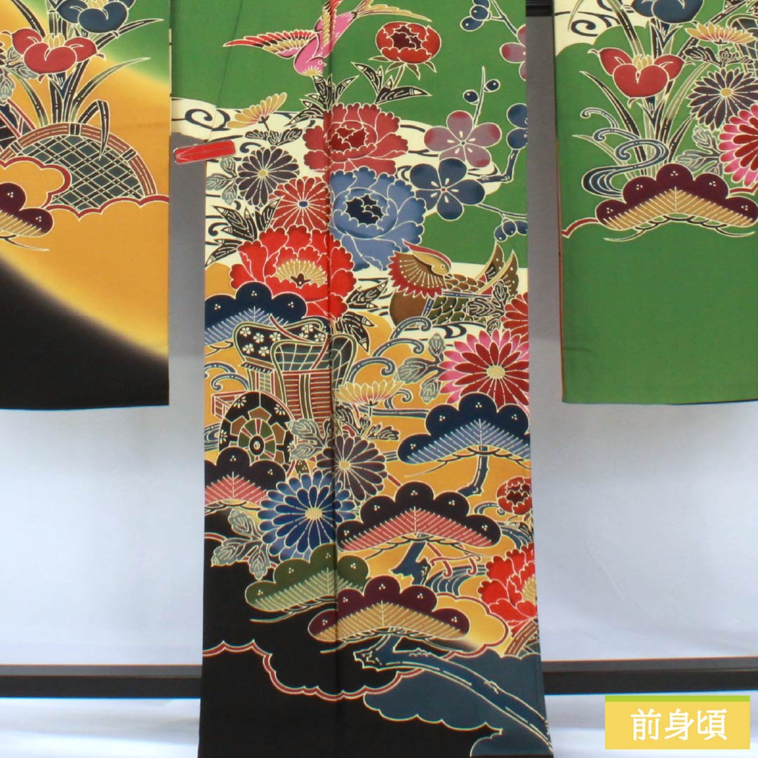 振袖 正絹 Aランク 身丈164.5cm 裄丈69cm 袷 松葉色(まつばいろ) 京紅型 吉祥文様 牡丹 菊 松 緑系 1113002363419