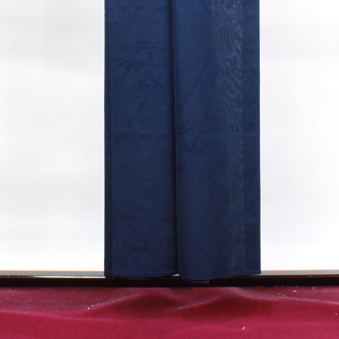 夏物 正絹 色無地 身丈153.5cm 裄丈62.5cm 紺桔梗色(こんききょういろ) 竹 しつけ糸付き 未使用品 紗 Sランク 紺系 1132000622218