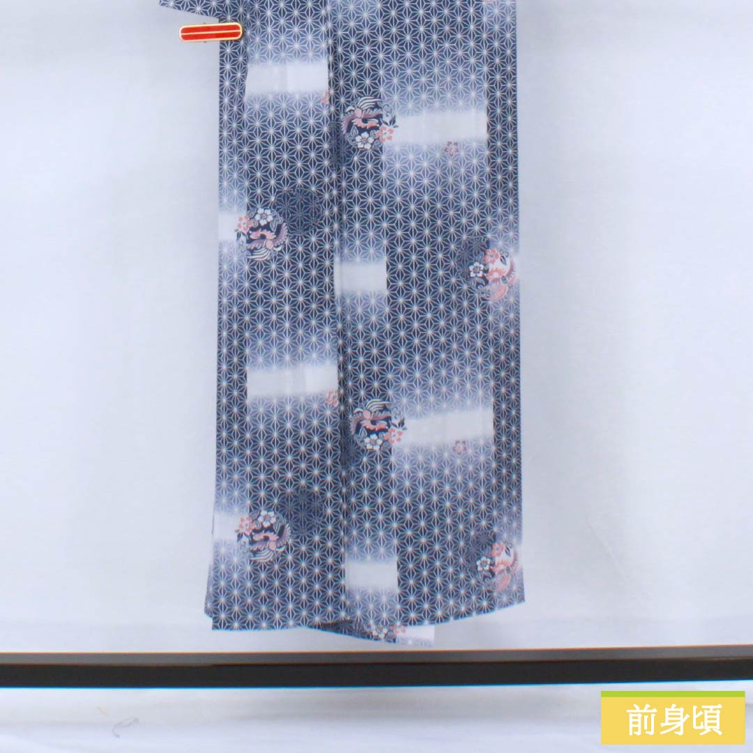 夏物 ポリエステル 小紋 身丈149cm 裄丈62cm 鉄蒲萄色(てつぶどういろ) 麻の葉 古典柄 洗える着物 絽 Aランク 紺系 1132002633118