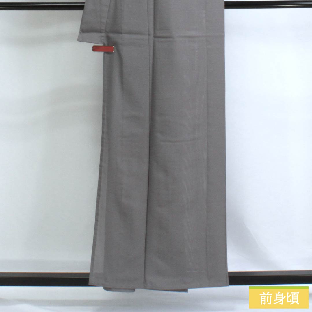 夏物 ポリエステル 色無地 Sランク 身丈157cm 裄丈62cm 燻銀色(いぶしぎんいろ) 洗える着物 絽 グレー系 1132003122322
