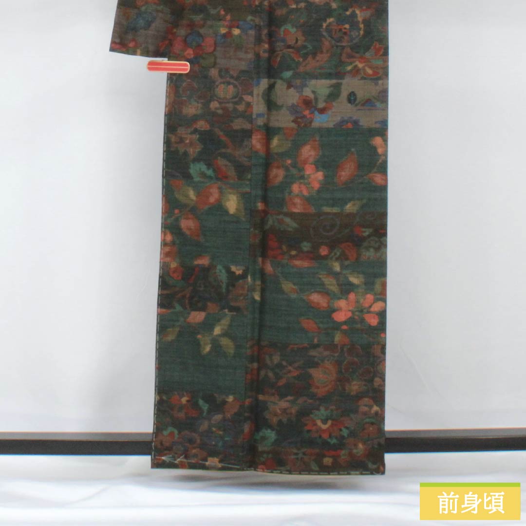紬 正絹 身丈160.5cm 裄丈64cm 鉄色(てついろ) 小千谷紬 横段 抽象模様 Aランク 袷 緑系 1116003843419