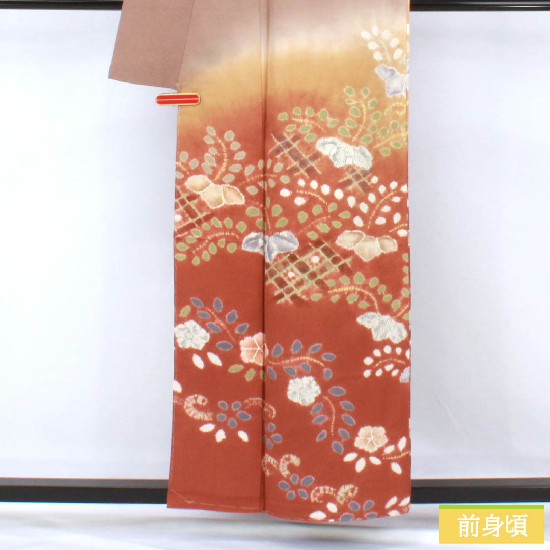 Homongi (formal kimono) made of pure silk, rank B, lined, length 158cm, sleeve length 67cm, Saganezuiro (Saga gray) color, tie-dyed, paulownia wood crepe, brown with basting thread, product number 1112007084314