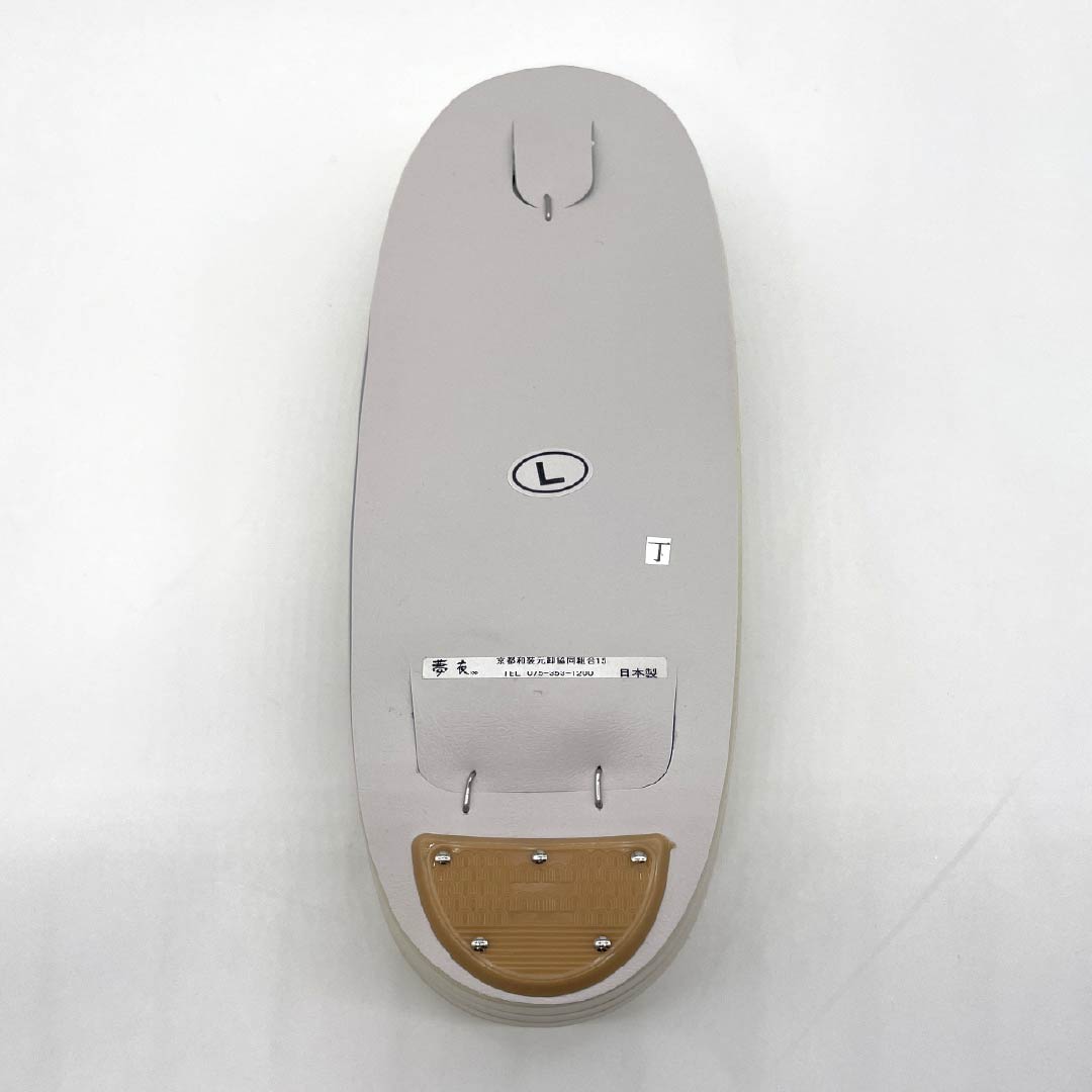 (新古品)草履 合皮 NEWランク フォーマル 留袖用 三枚芯 長さ24.5cm Lサイズ 白系 1122001281411