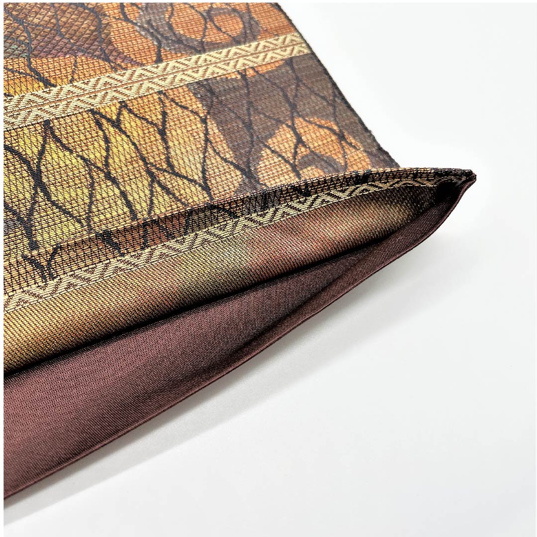 袋帯 紅鬱金色(べにうこんいろ) 幾何学模様 箔 帯丈456cm 正絹 Aランク 六通 カジュアル 茶系 1123005493414