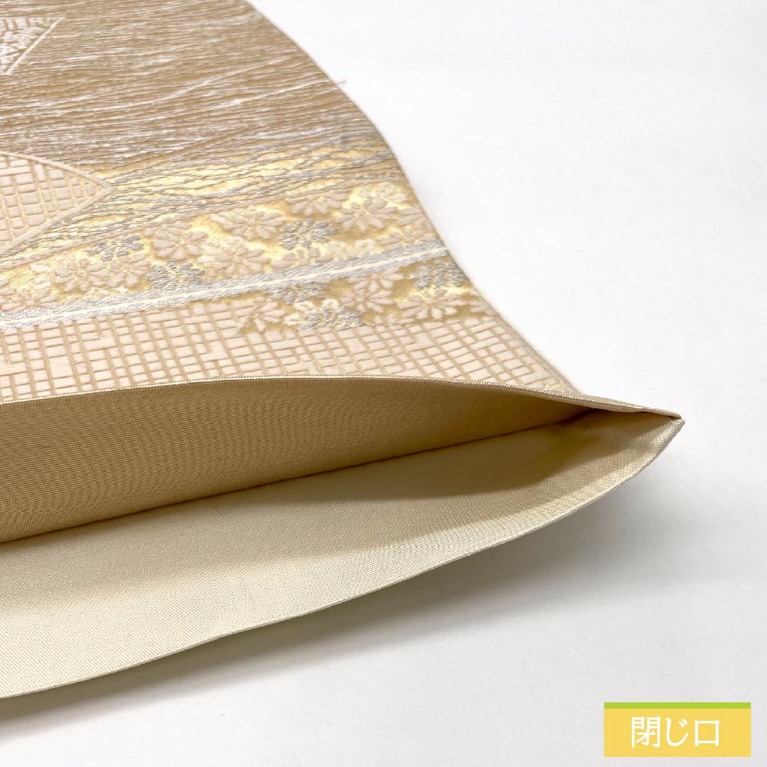 Formal, pure silk obi with a floral fan pattern and autumn leaves, perfect for formal wear with a gold accent. 428cm long, A-rank, six-fold hem. Product number: 1123014223321.