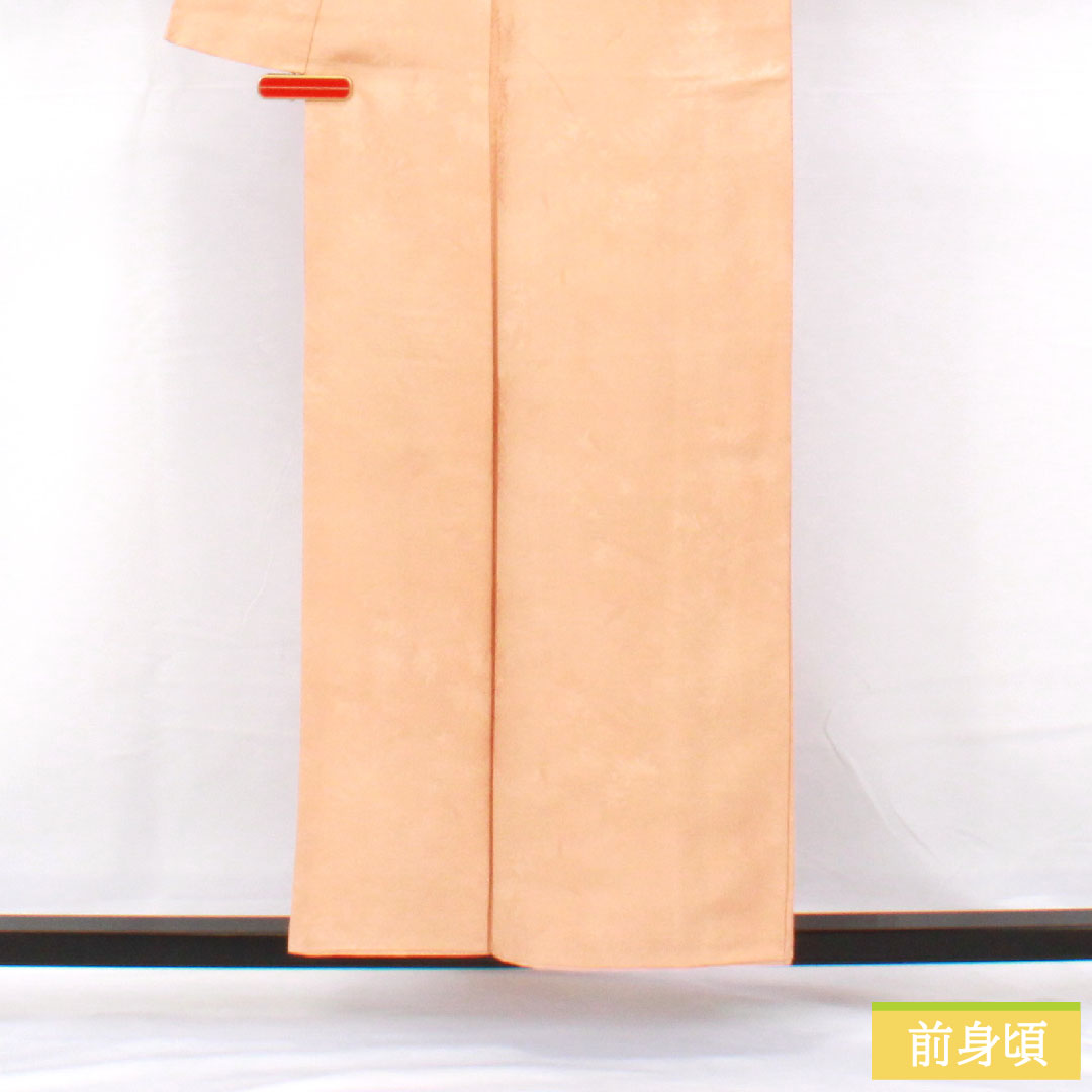 色無地 正絹 身丈156cm 裄丈63.5cm 肌色(はだいろ) 綸子 一つ紋 陰揚羽蝶 袷 Sランク 橙系 1114001902326