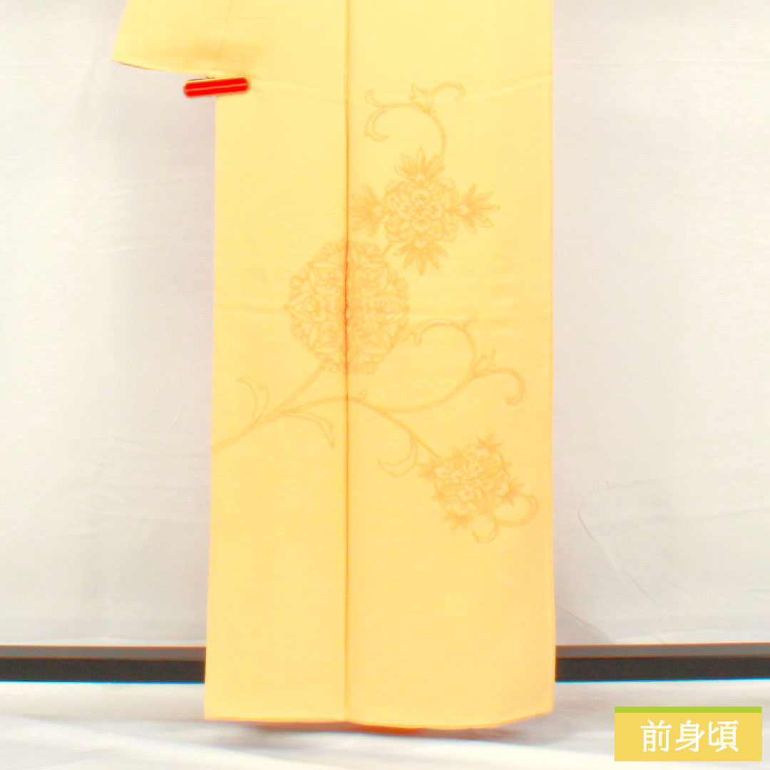 Homongi, pure silk, lined, length 159.5cm, sleeve length 61cm, light tangerine color, Sagara embroidery, floral pattern, one crest, quince, S rank, yellow, 1112005082323