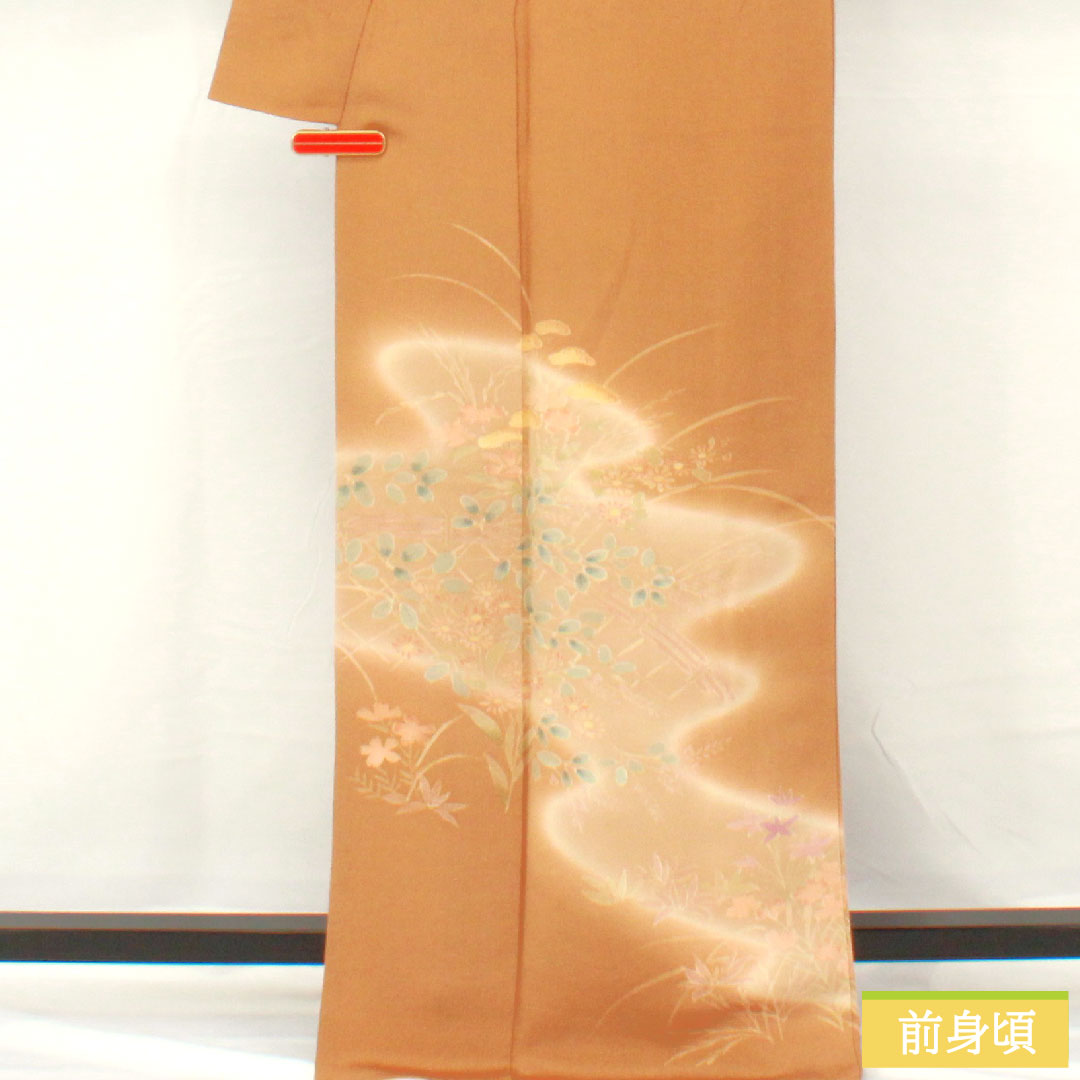 訪問着 正絹 袷 身丈168.5cm 裄丈65cm 金茶色(きんちゃいろ) ちりめん地 草花模様 Sランク 茶系 1112005902514