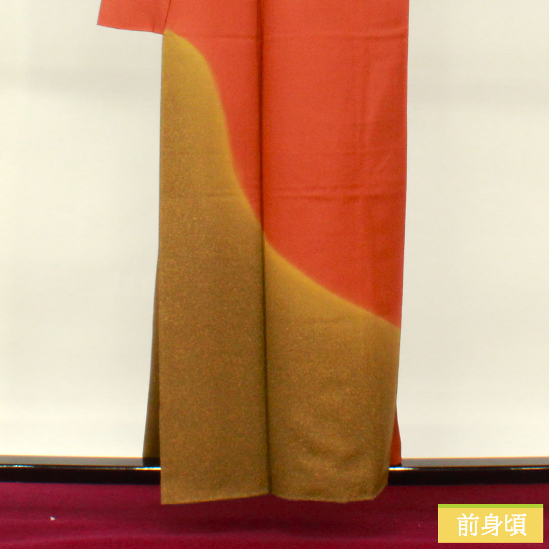 Homongi (formal kimono) made of pure silk, lined, length 158.5cm, sleeve length 65.5cm, sea pine brown, scarlet copper, tapped dye, S rank, gradation style, 1112004832399