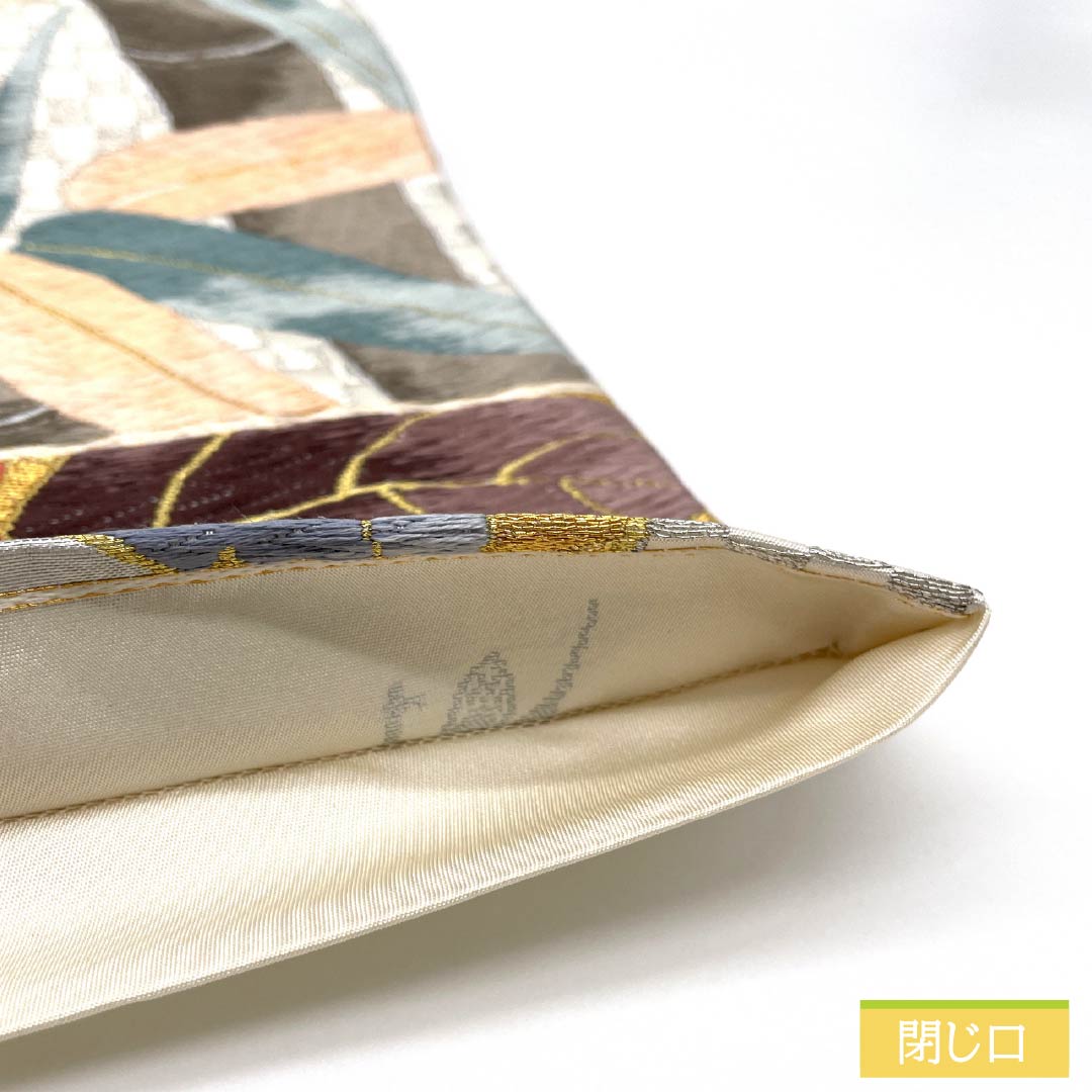 袋帯 正絹 魚肚白色(ぎょとはくいろ) 白綾苑大庭 菊 桔梗 笹 帯丈432cm Aランク 六通 フォーマル グレー系 1123012023322