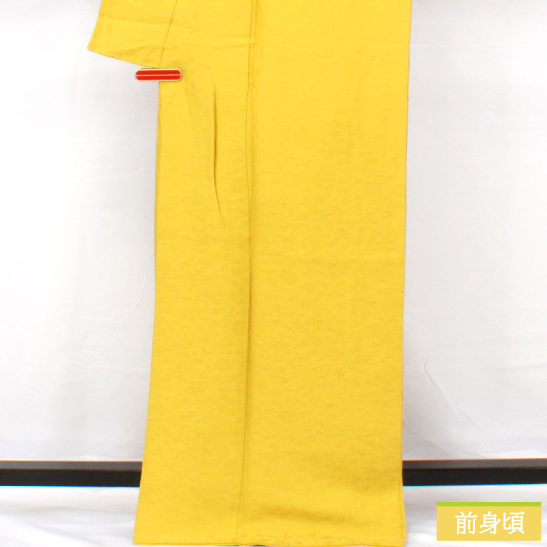 色無地 正絹 身丈168cm 裄丈65.5cm 藤黄色(とうおういろ) 唐草模様 袷 Aランク 黄系 1114001673523