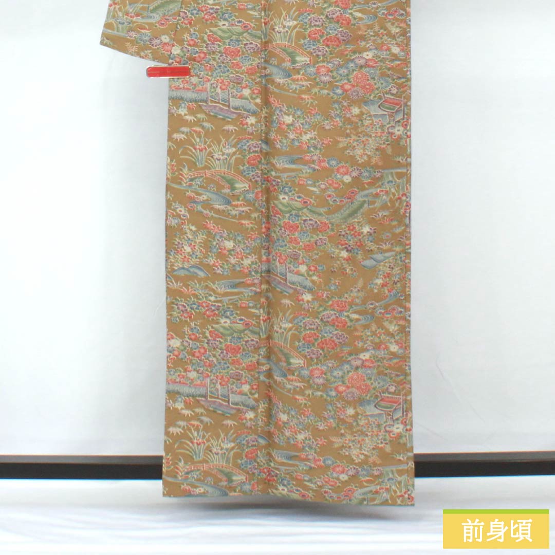 小紋 ポリエステル 身丈161cm 裄丈67cm 袷 桑染色(くわぞめいろ) 古典柄 洗える着物 Sランク 茶系 1115005822414