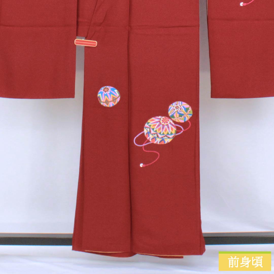 振袖 正絹 Sランク 身丈157cm 裄丈64cm 袷 臙脂色(えんじいろ) 蘇州刺繡 手毬 赤系 1113002802312
