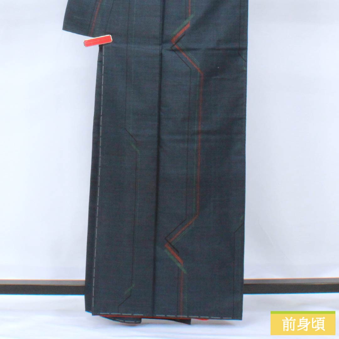 紬 正絹 Bランク 身丈163.5cm 裄丈64cm 紺鉄色(こんてついろ) 大島紬 一元絣 7マルキ 袷 紺系 1116003984418