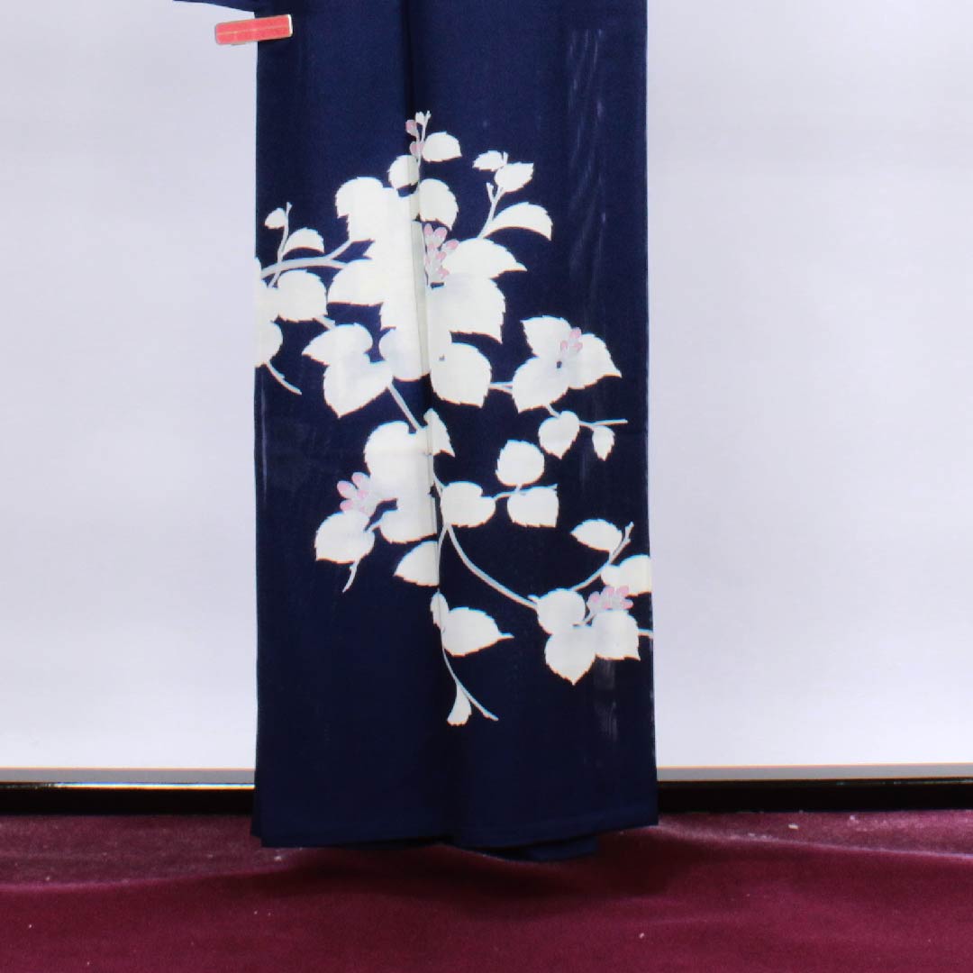夏物 正絹 訪問着 身丈158cm 裄丈64cm 濃紺色(のうこんいろ)花模様 絽 Sランク 紺系 1132000122318